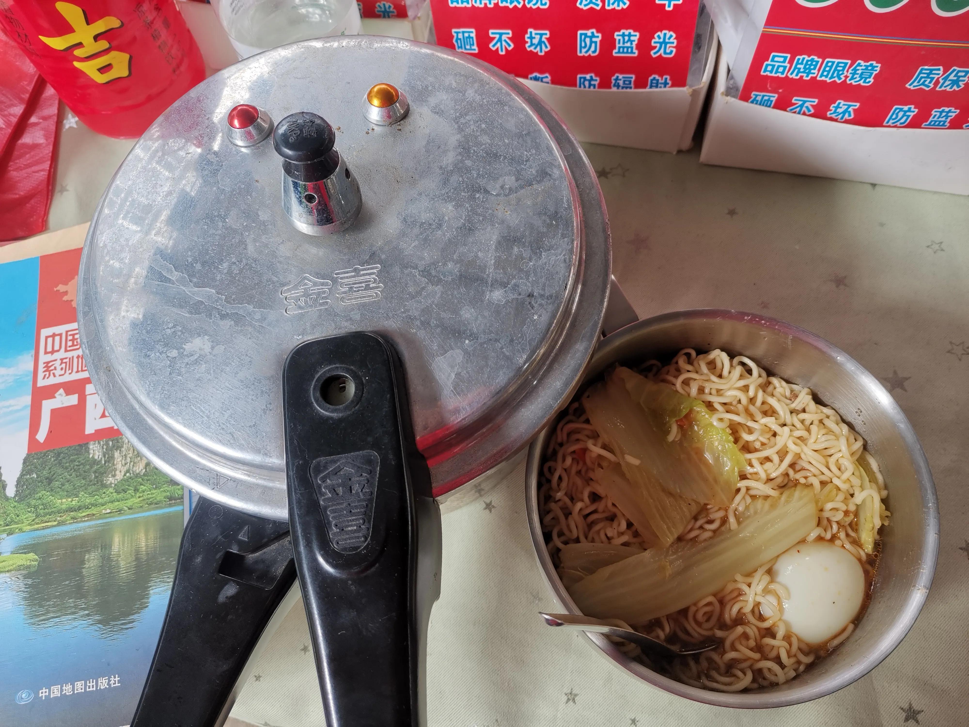 摆摊第181天和182天：河池市罗城县小长安镇和柳州市融水县永乐镇