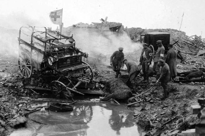 罗勃.韦恩导演用一部黑白电影,开创了德国表现主义电影的先河