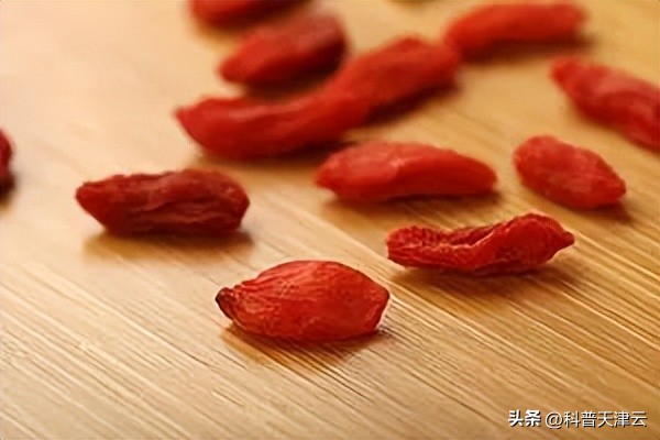 枸杞哪些成分起作用,枸杞里面最好的营养是什么