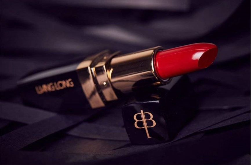 为什么乐队要做不赚钱的奇怪周边?