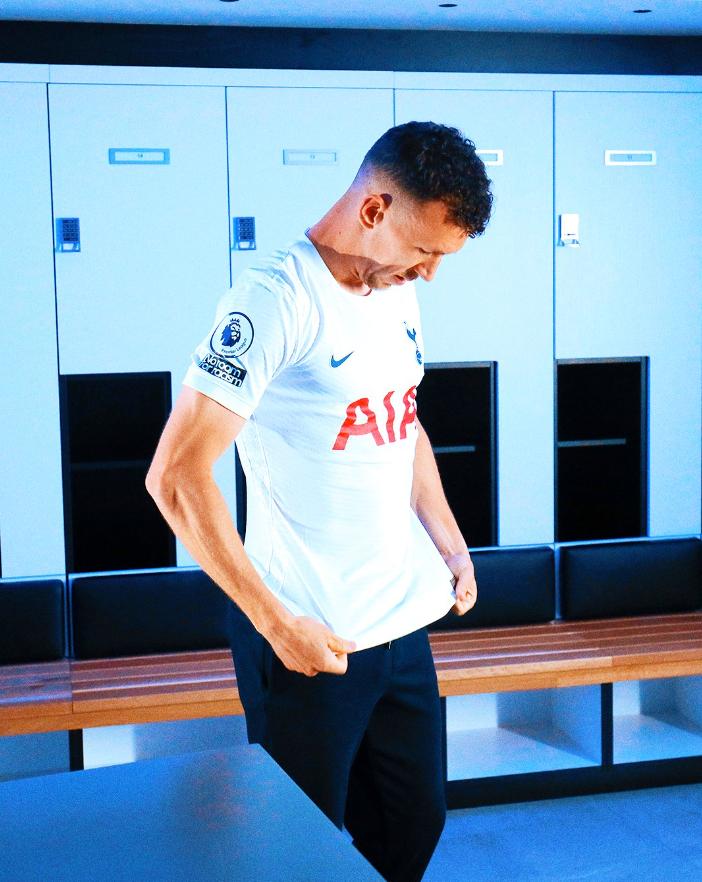 伊万·佩里西奇转会热刺,意甲球员转会