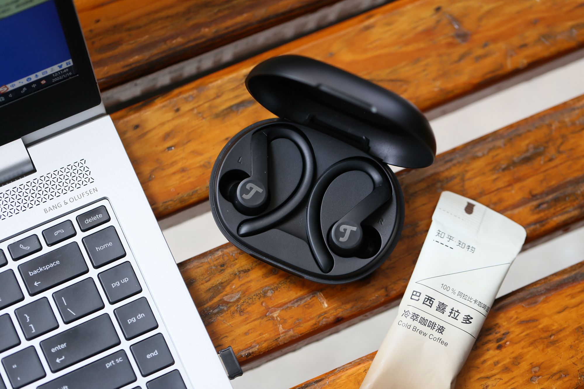 真正能防水的运动蓝牙耳机,运动蓝牙耳机音质安全