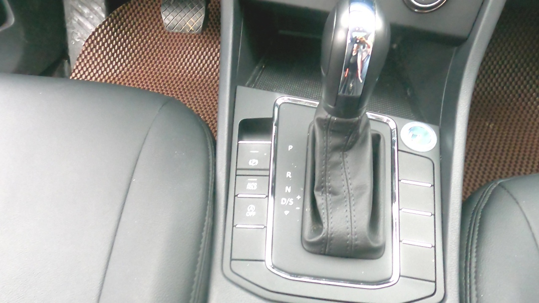 完全不了解汽车学手动挡难吗,手动挡的车还有必要学吗