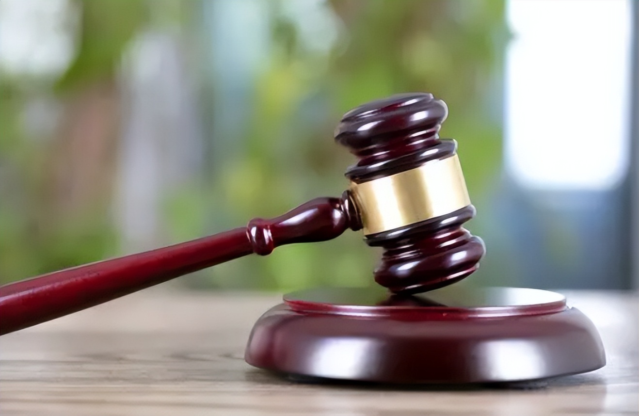 女子被司机打耳光后续赔了多少钱,女人被司机打耳光司机赔了10万