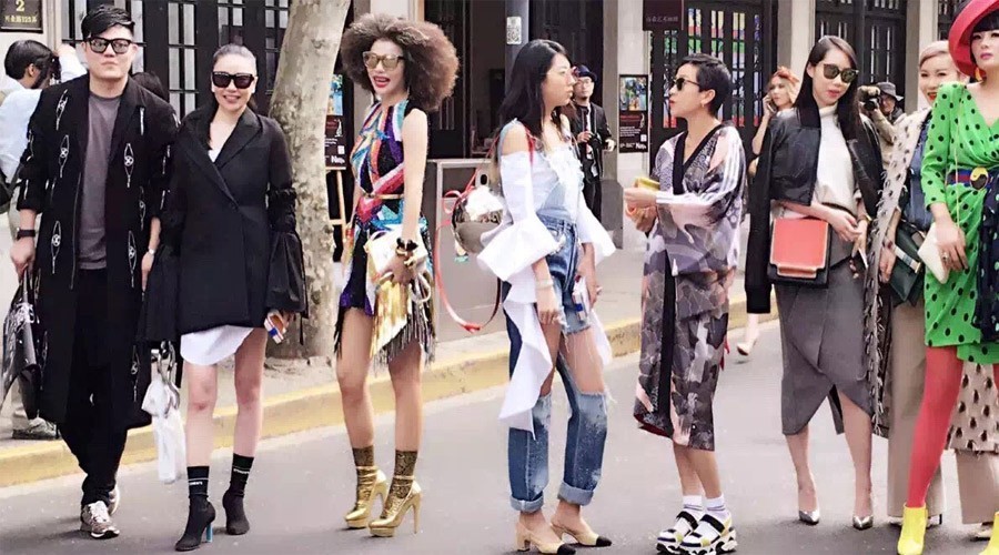 唯品会的全网低价准吗,唯品会全网低价和特卖价