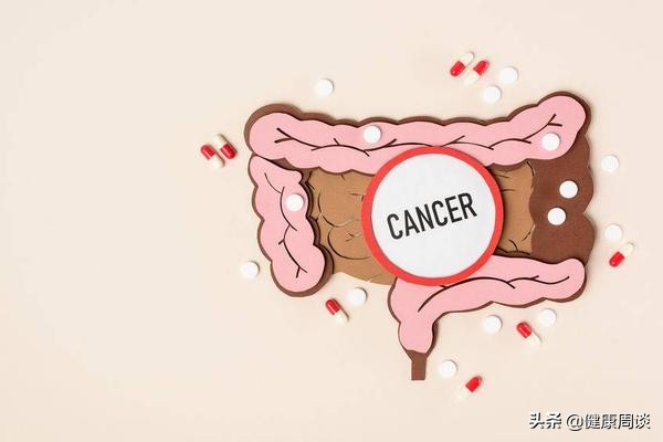 女性小腹疼痛，别不当回事，这多半与3种病有关，需及时就医！