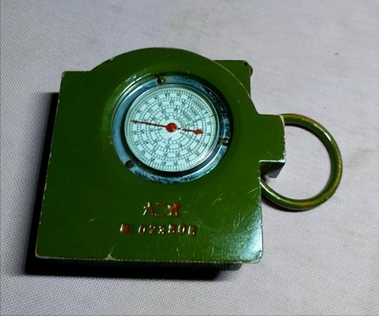 解放战争时期解放军单兵携行具,七十年代中国侦察兵单兵装备