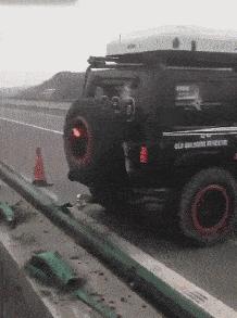 出差住宾馆给老婆发照片,老婆出差酒店给我发照片