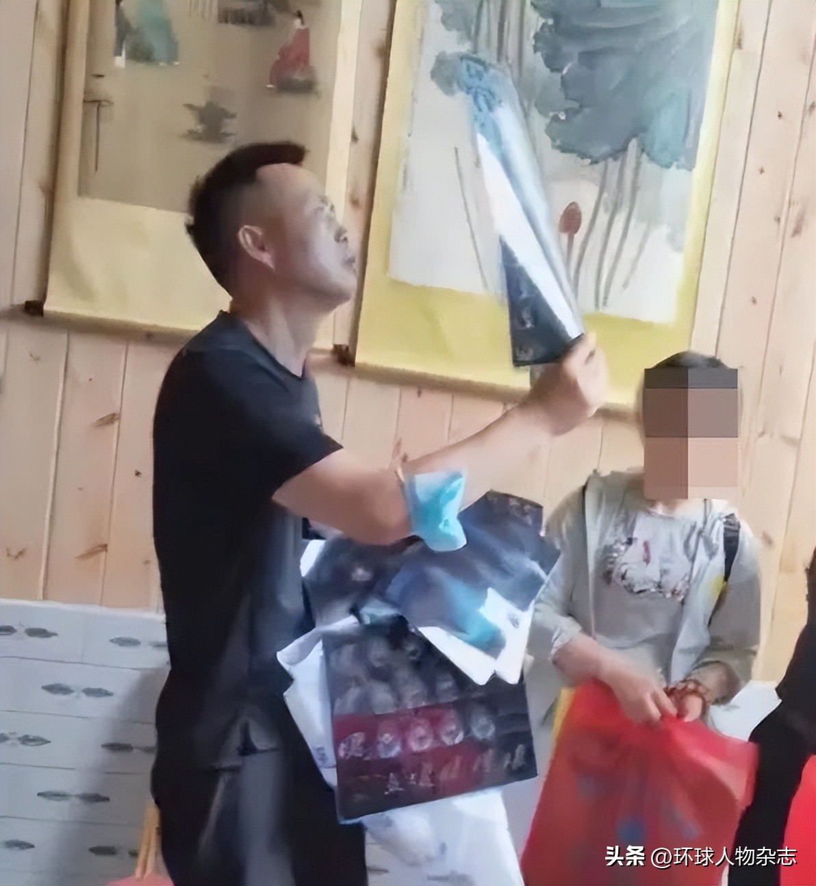 帮忙看肺部ct的医生,医生探亲时帮乡亲看ct