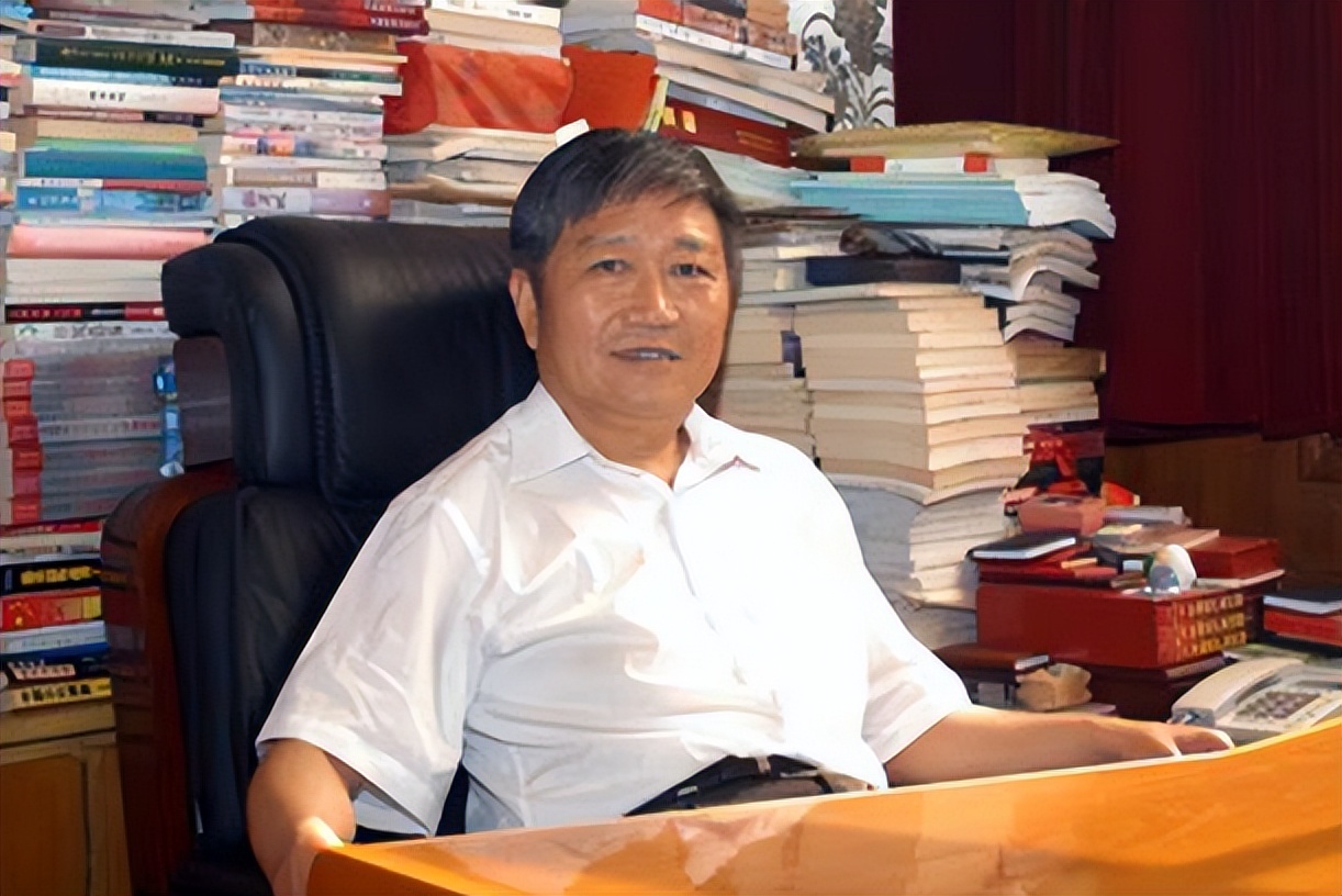 中国南街村第一村,中国的南街村到底有多好啊