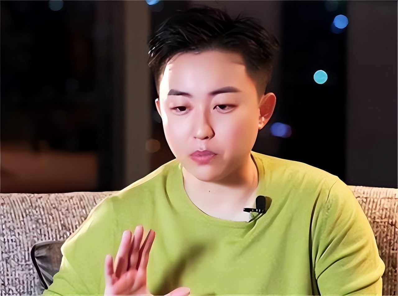 吉林12岁女孩辍学种地养家,吉林自己创业女孩