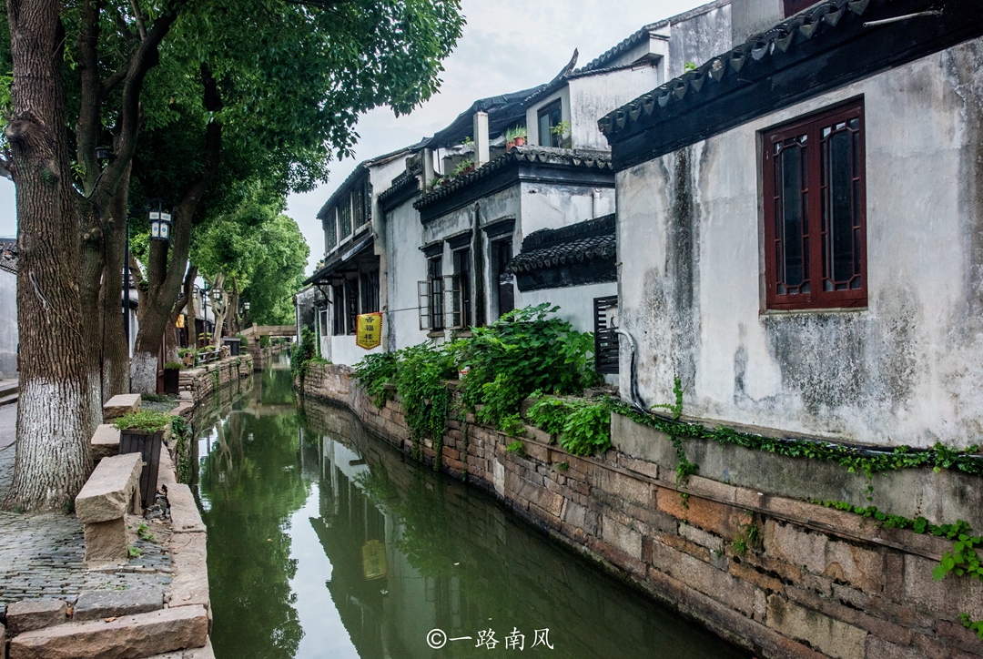 苏州甪直古镇开放了吗,苏州甪直古镇和周庄古镇哪个好玩