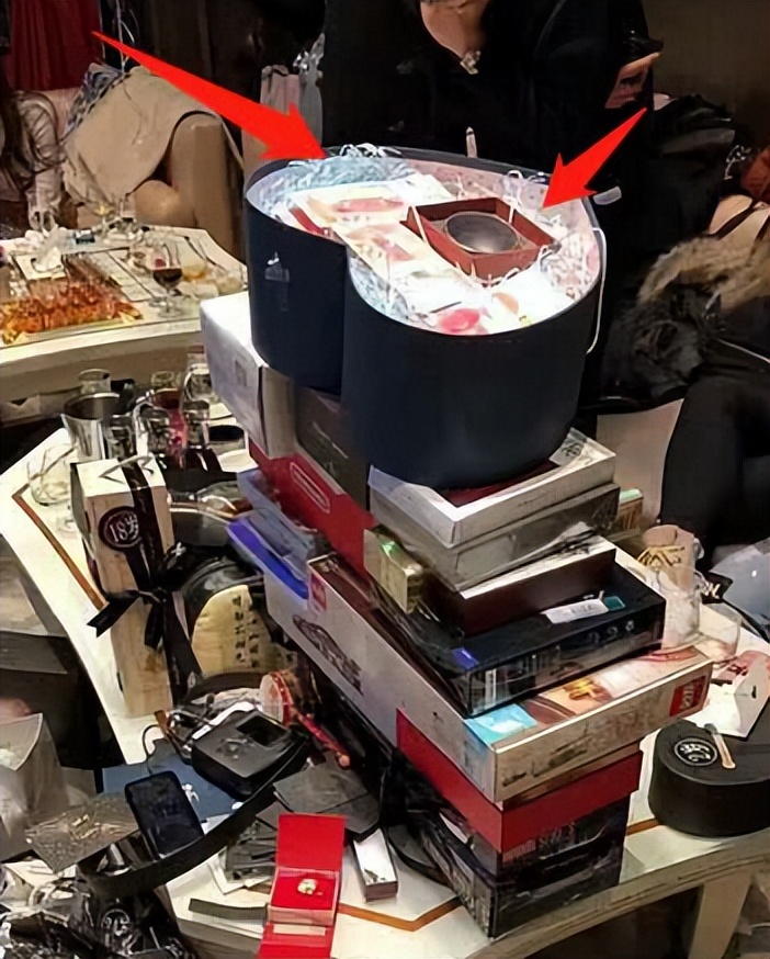 白马会所覆灭记：令无数富婆欲罢不能，2019年因头牌鸭王一夜覆灭