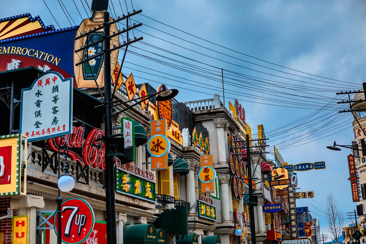 香港和澳门教育的对比,香港与澳门经济对比