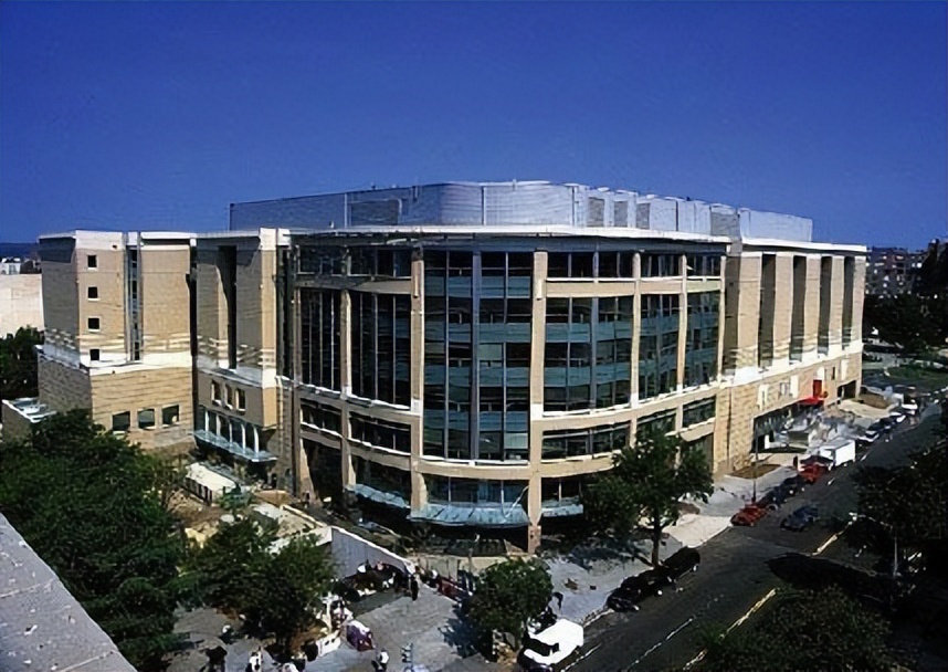 乔治华盛顿大学名人,乔治华盛顿大学美国国会