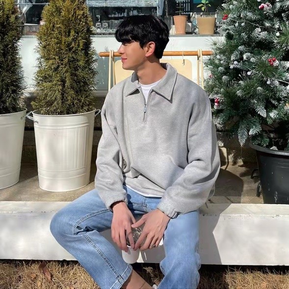 加绒卫衣外套内搭毛衣,冬天内搭是卫衣保暖还是毛衣保暖