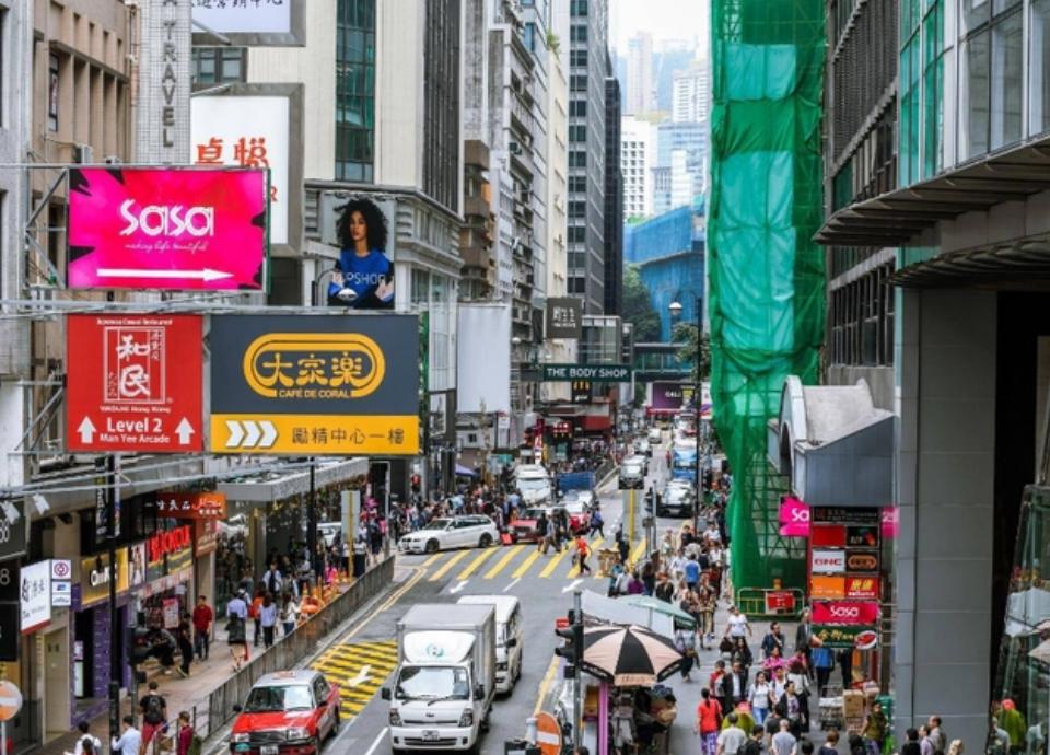 明星出国生子,明星去国外生孩子