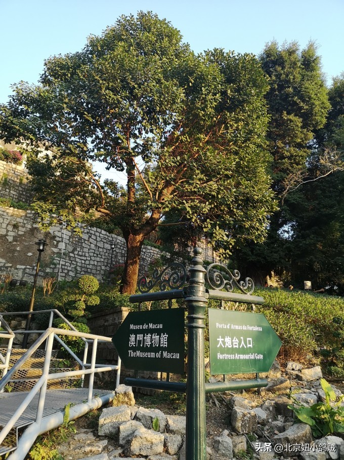 澳门值得去的三个地方 (澳门必去的一条街)