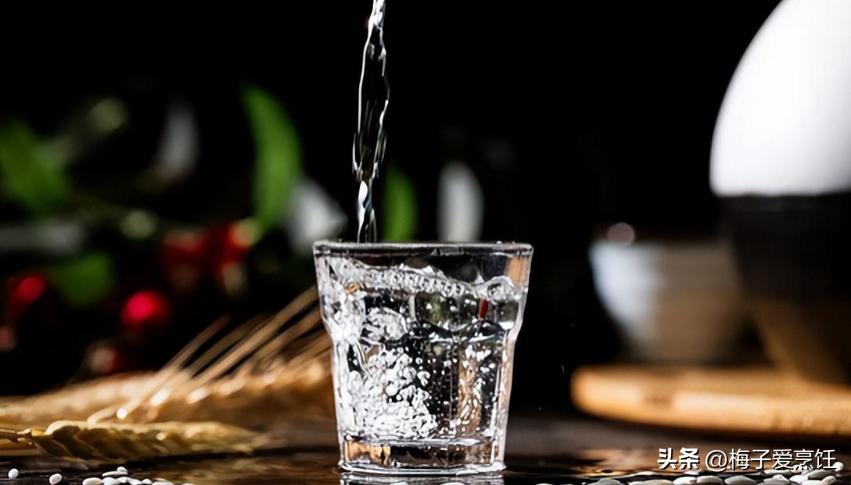 超市9.9啤酒咋样,超市卖十块钱的瓶装酒利润