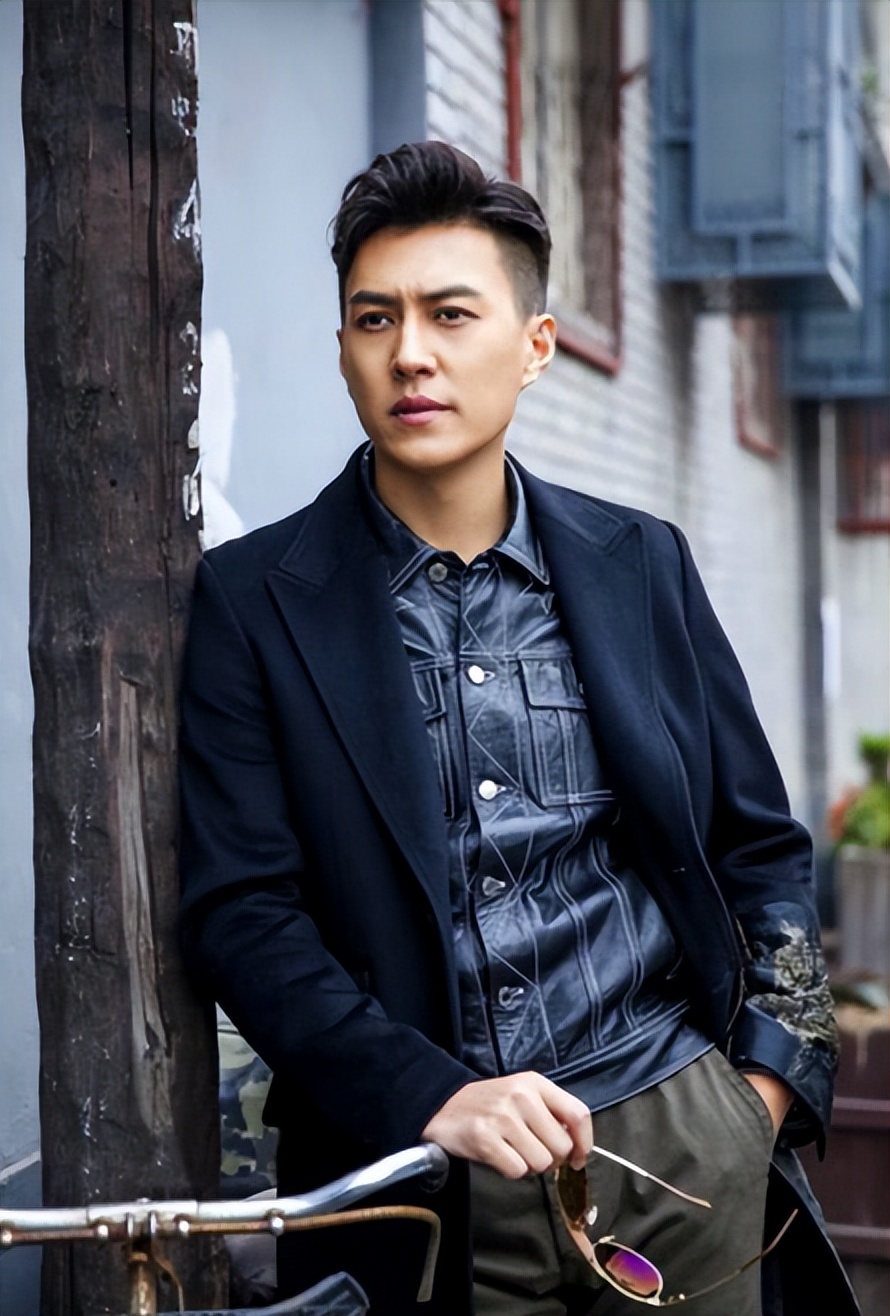 盘点9位山东男明星,山东最帅的5个男明星