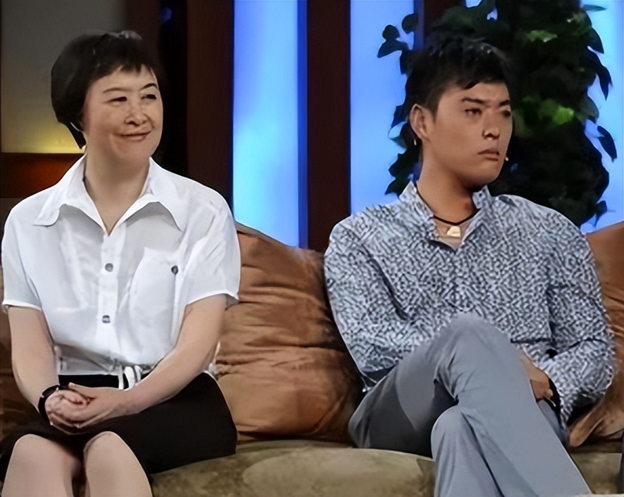 张桐获飞天奖视帝,张桐被评为影帝视频