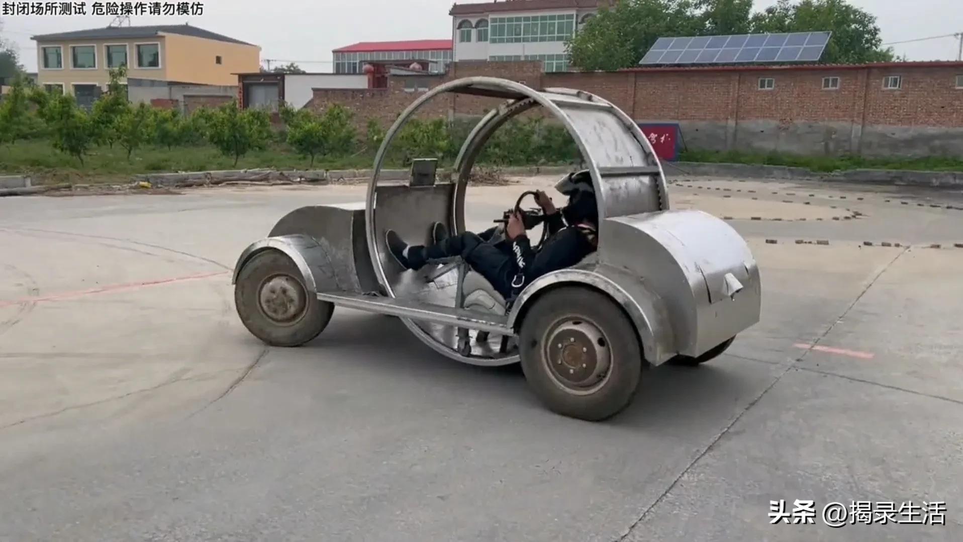 小伙30岁了还“不务正业”，靠无用发明走红，高调做事低调做人