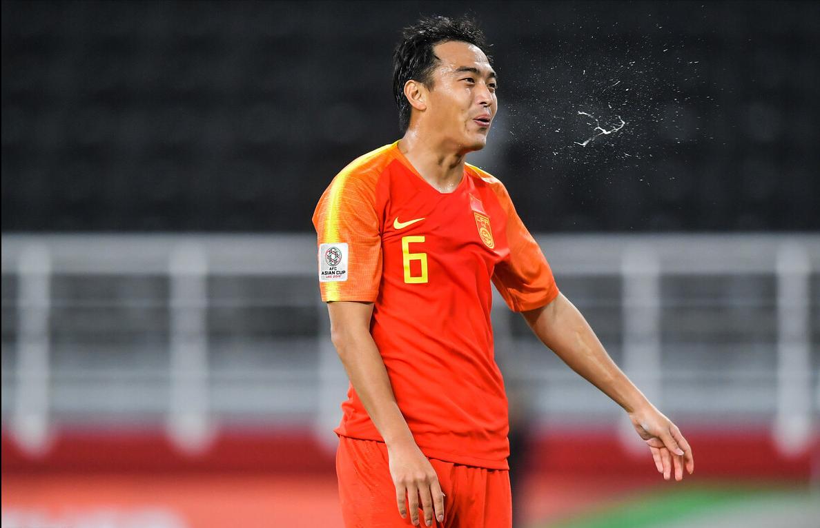 冯巩说冯潇霆,冯巩吐槽国足完整视频