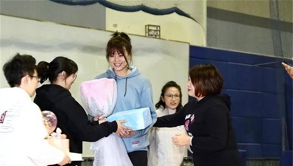 女排现任队长曾春蕾,女排曾春蕾照片曝光