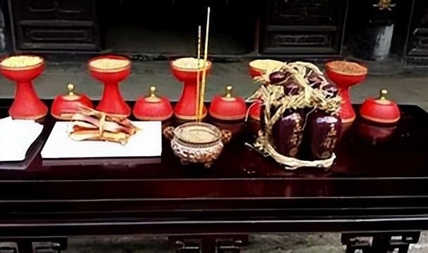 古代饮食礼仪要遵循哪些规则,古代吃饭有什么讲究和礼仪