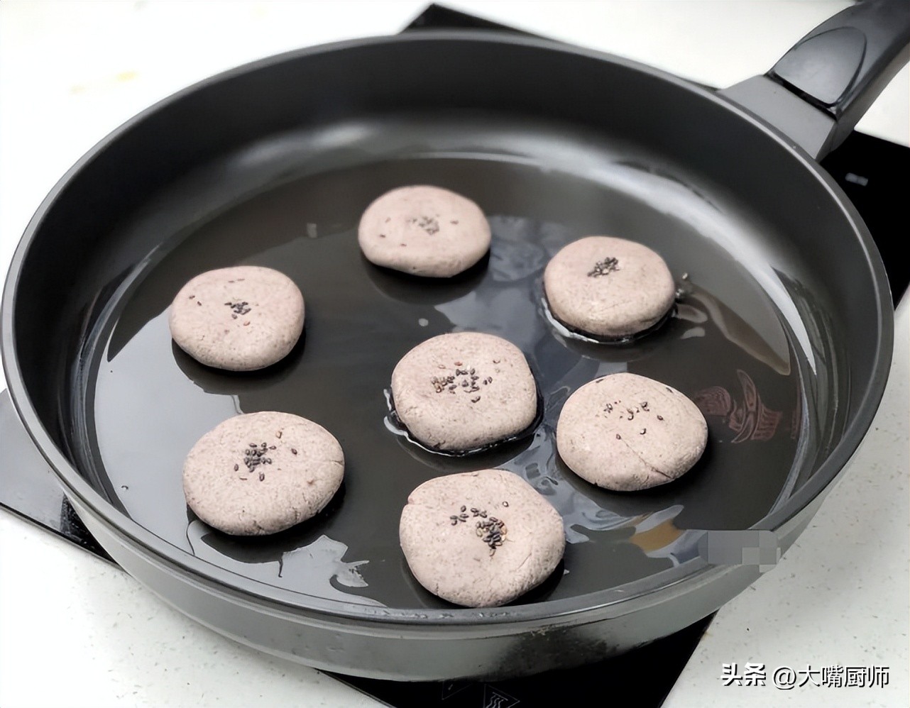 黑芝麻和什么搭配做豆浆,黑芝麻和什么打豆浆比较好吃