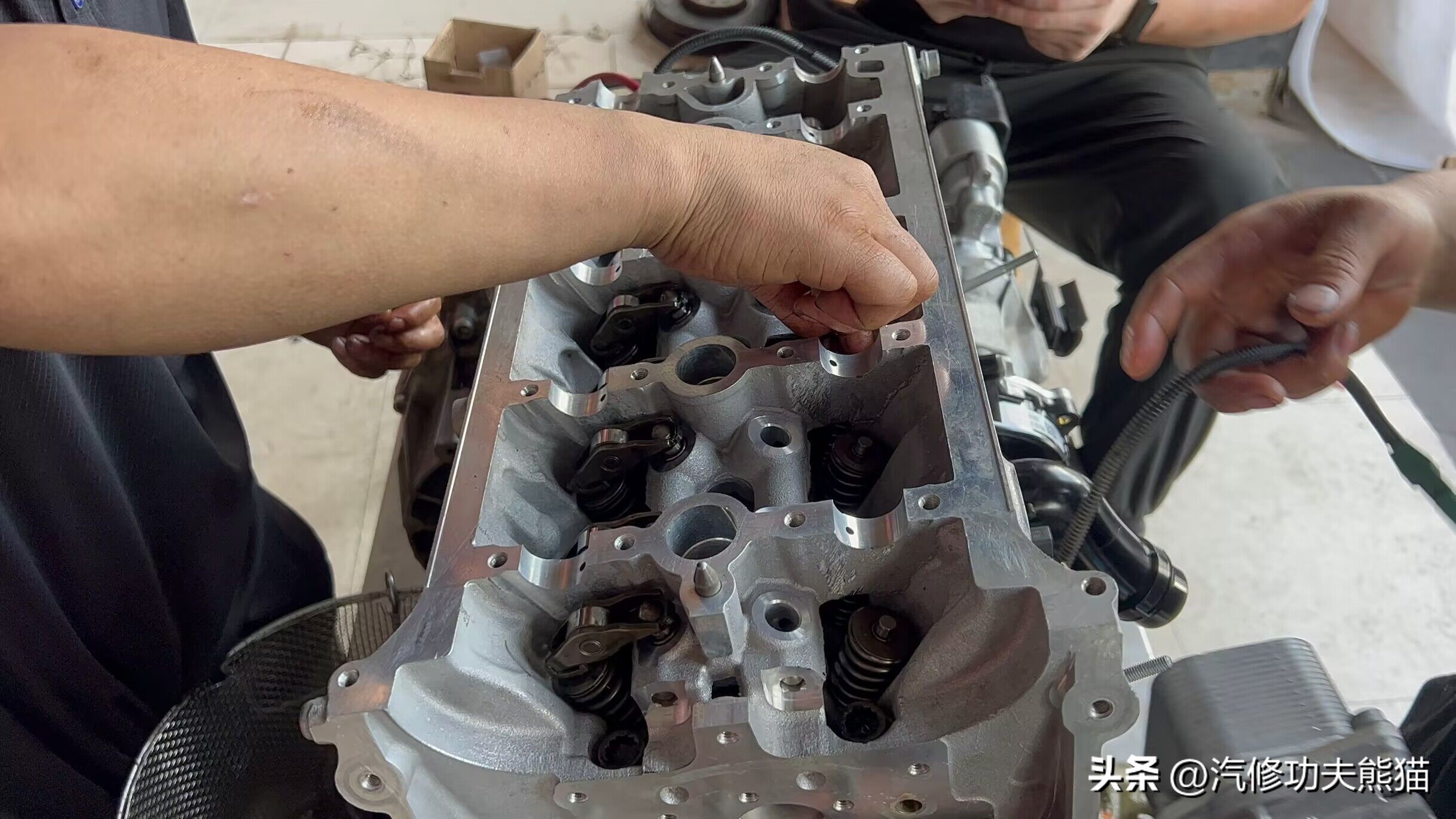 奥迪q3修车,奥迪q3烧机油大修发动机
