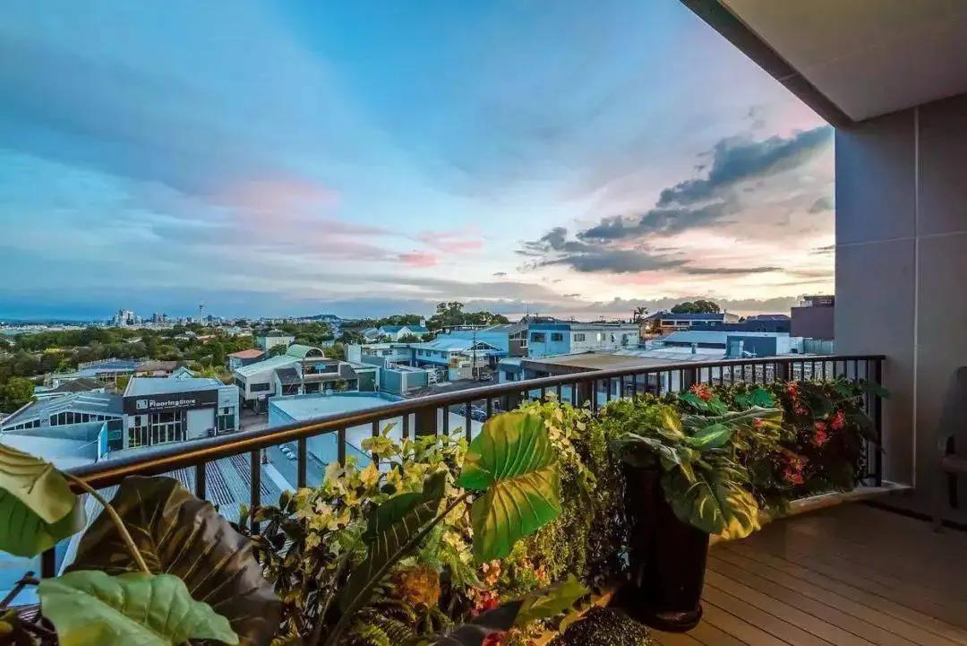 顶层的房子好不好卖,海南顶层的房子优缺点