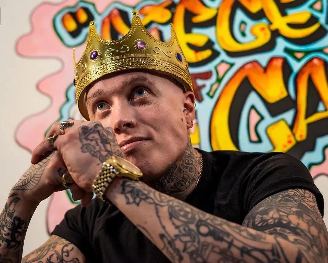 外国小哥制作魔法蛋糕,人体模型蛋糕