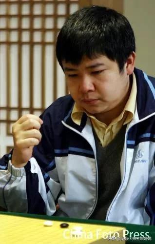 白天不懂夜的黑宵夜,白天不懂夜的黑落叶不懂秋的悲