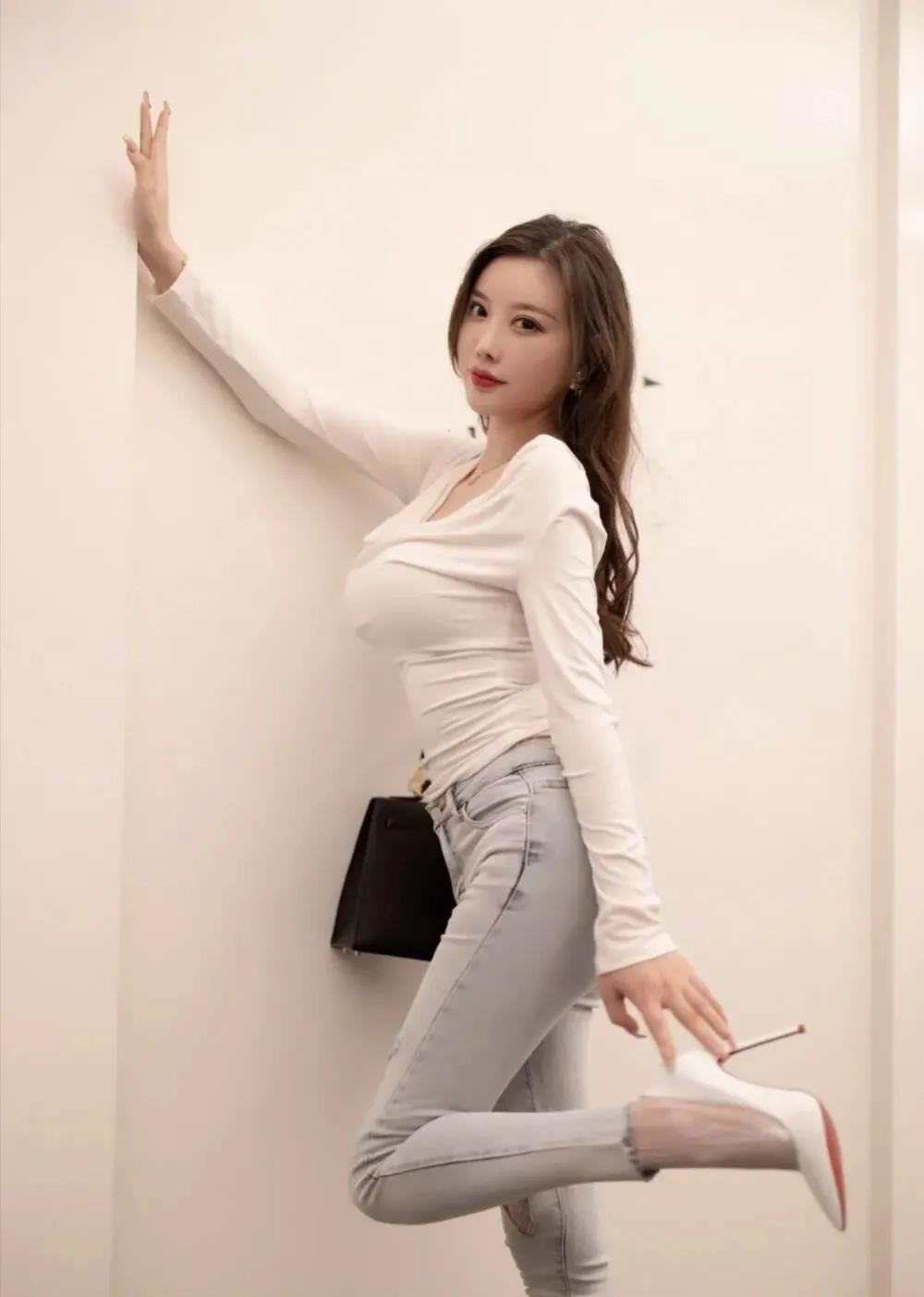 牛仔女美照,牛仔女神照