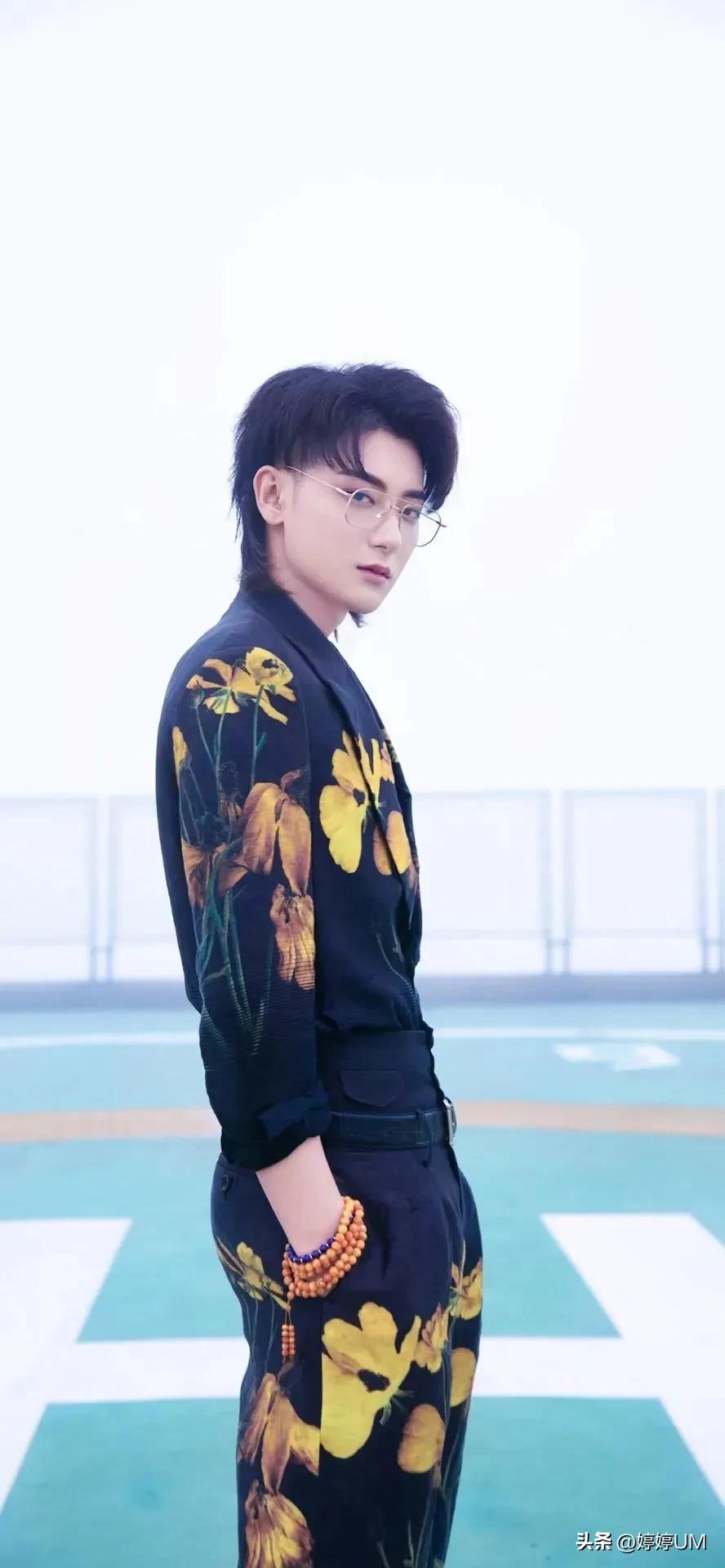 霍雨浩图片超帅高清壁纸,超级惊艳的男明星壁纸