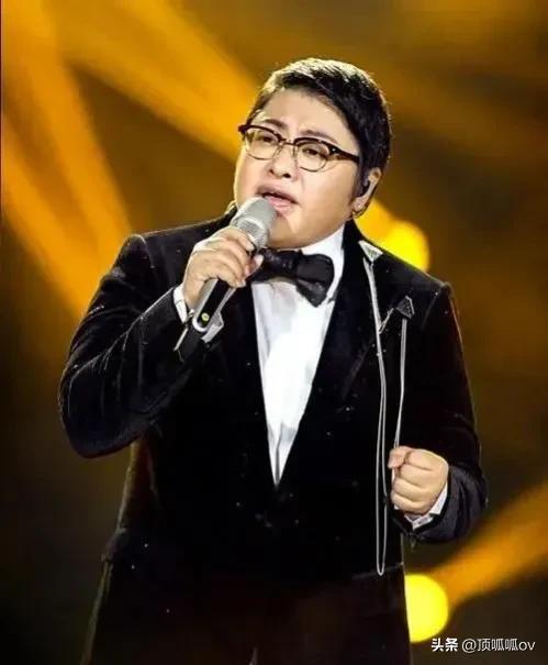 国家点名表扬的8位明星小视频,被央视点名表扬的年轻明星