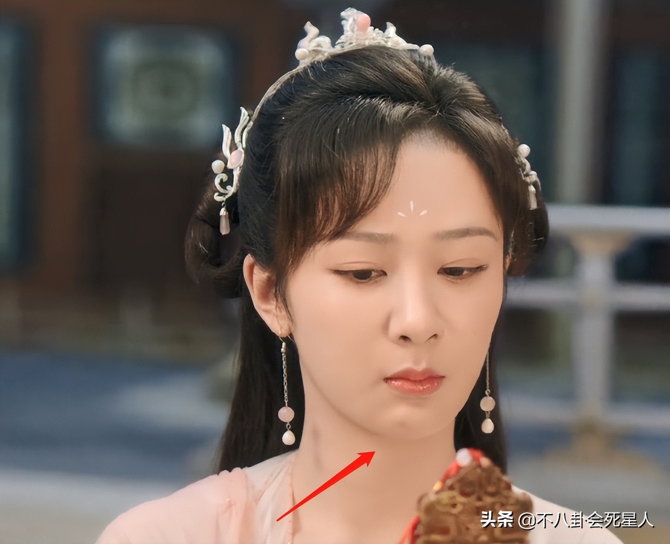 杨紫王一博对比照,杨紫王一博对比