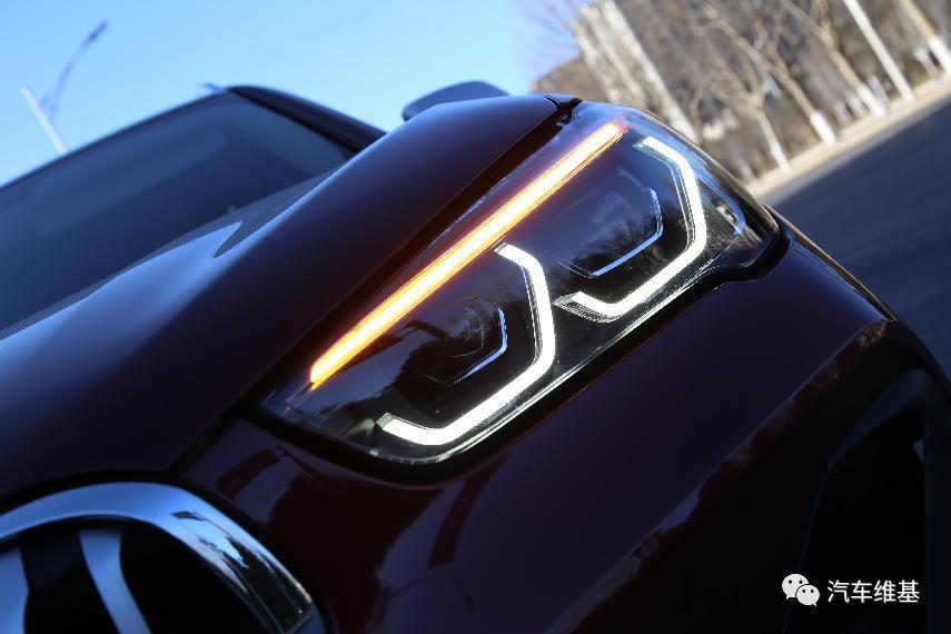 bmw全新x1试驾,bmwx12021款