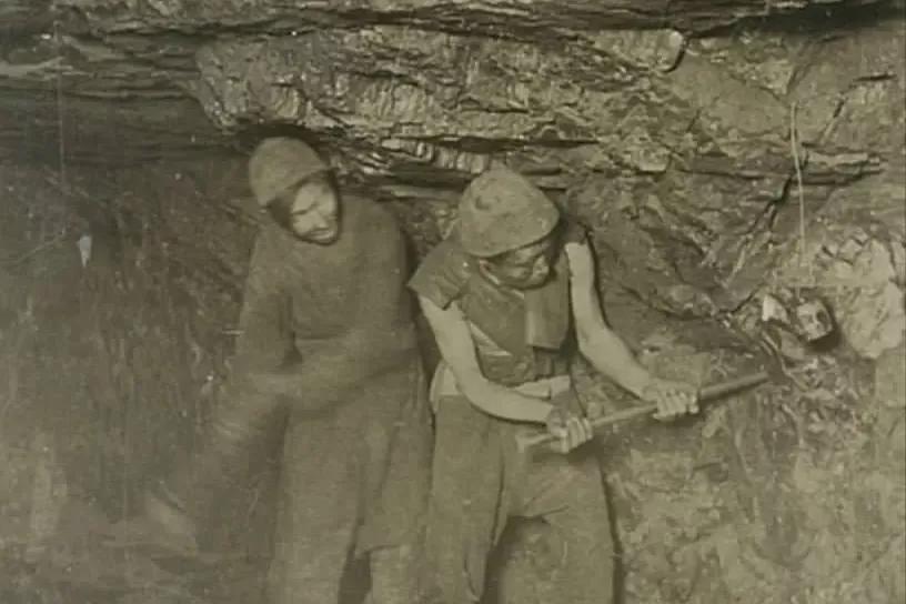 山西大同万人坑历史还原,大同万人坑历史什么时候发现的