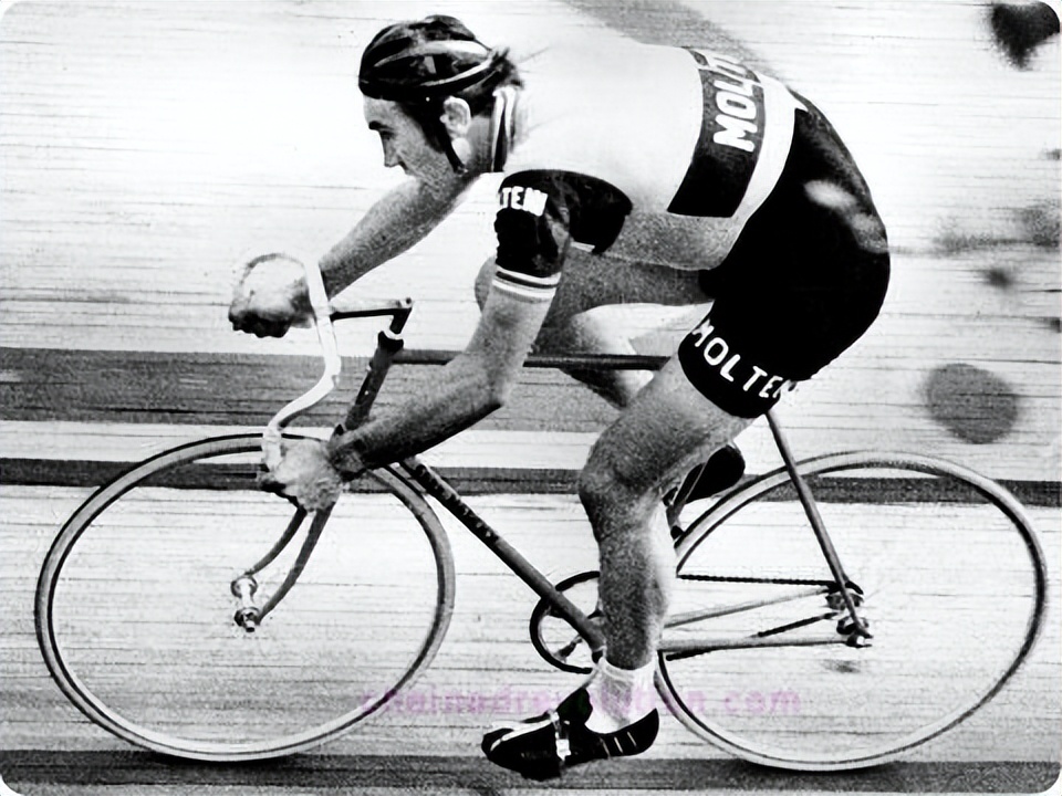 钢架自行车有什么缺点,普通钢架自行车改装