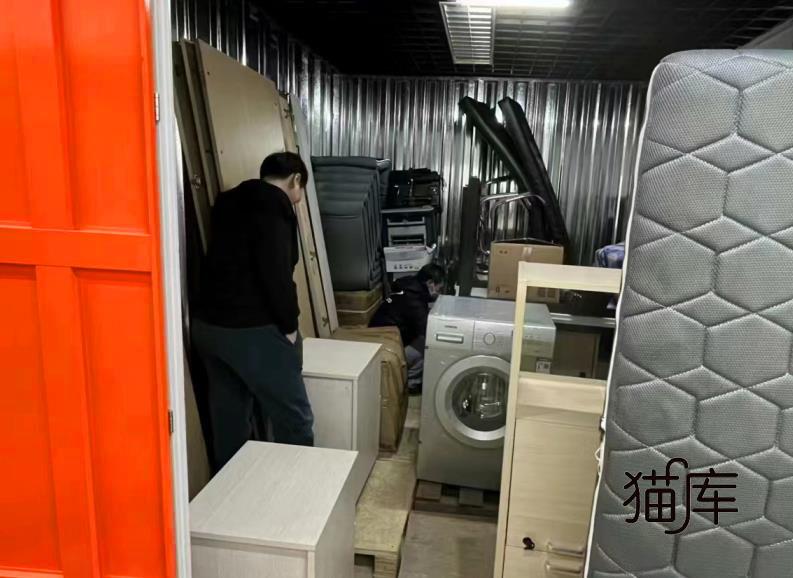 蜗居：“迷你仓”，一个靠拥挤赚钱的新型行业!