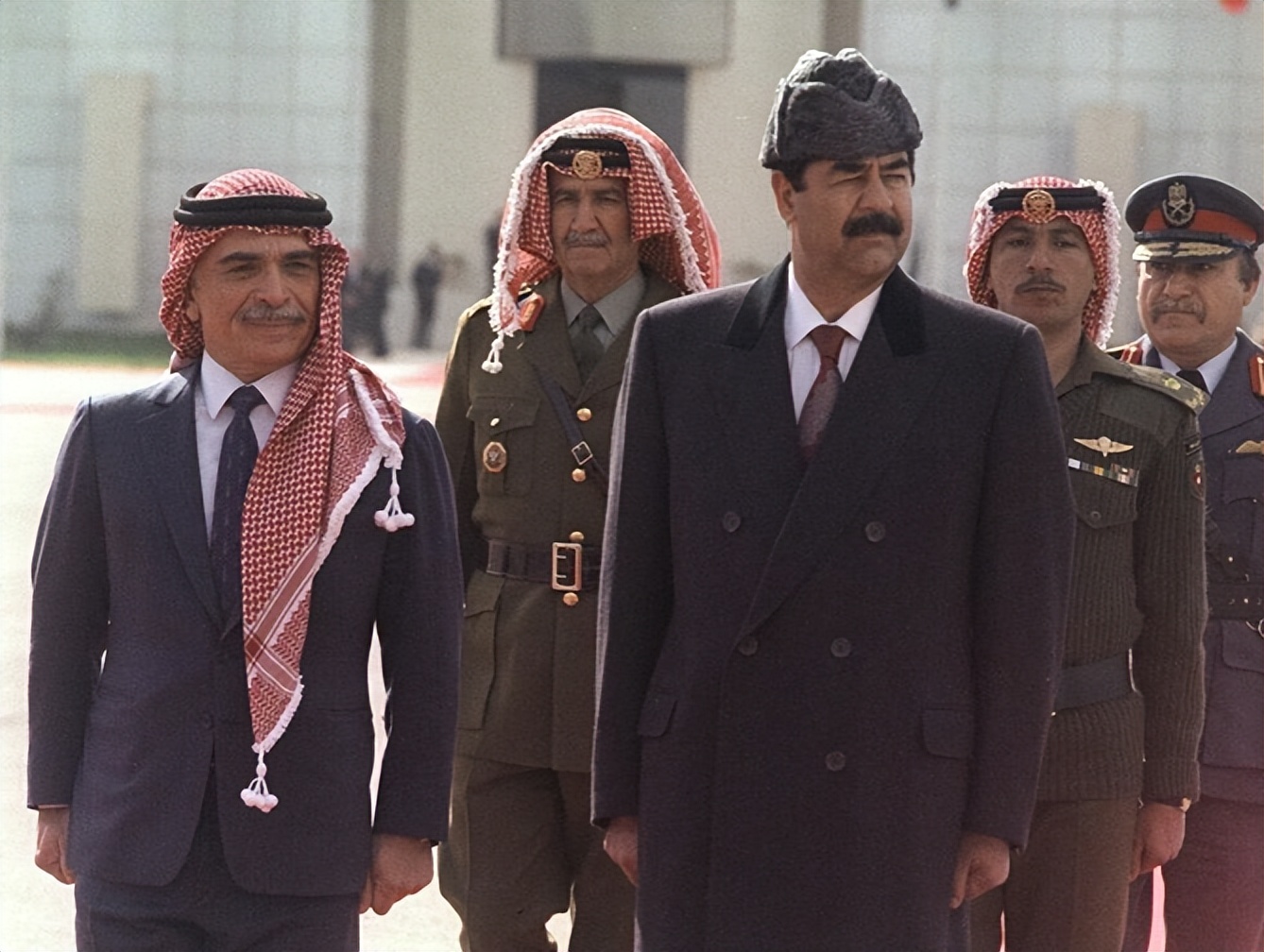 伊拉克百姓怀念萨达姆吗,伊拉克旁边的国家