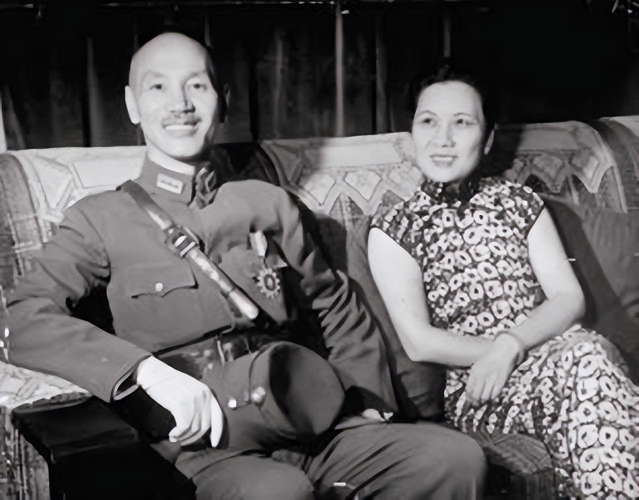 宋美龄晚年穷奢极欲还缺钱,宋美龄晚年生活拮据