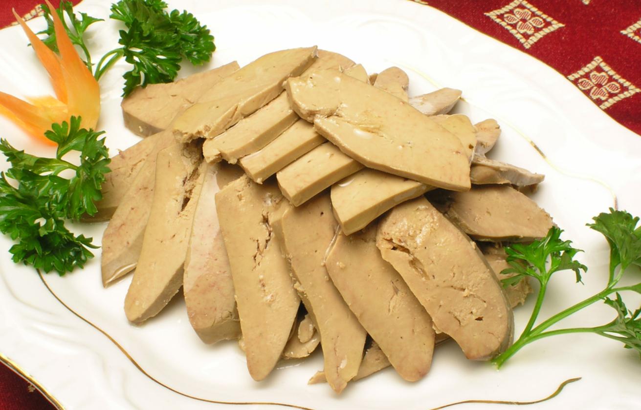 孕期补铁，不可忽略“三肉三素”，价格便宜预防贫血效果佳