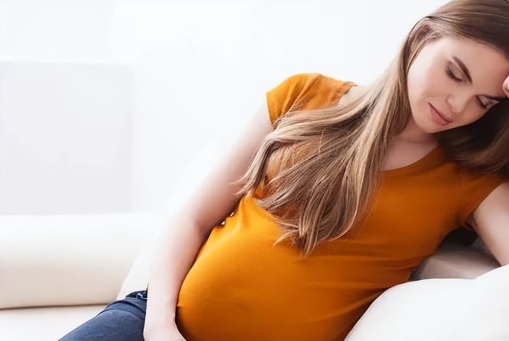 经常用指甲粉染发会致癌吗,有人说经常染发会致癌是真的吗