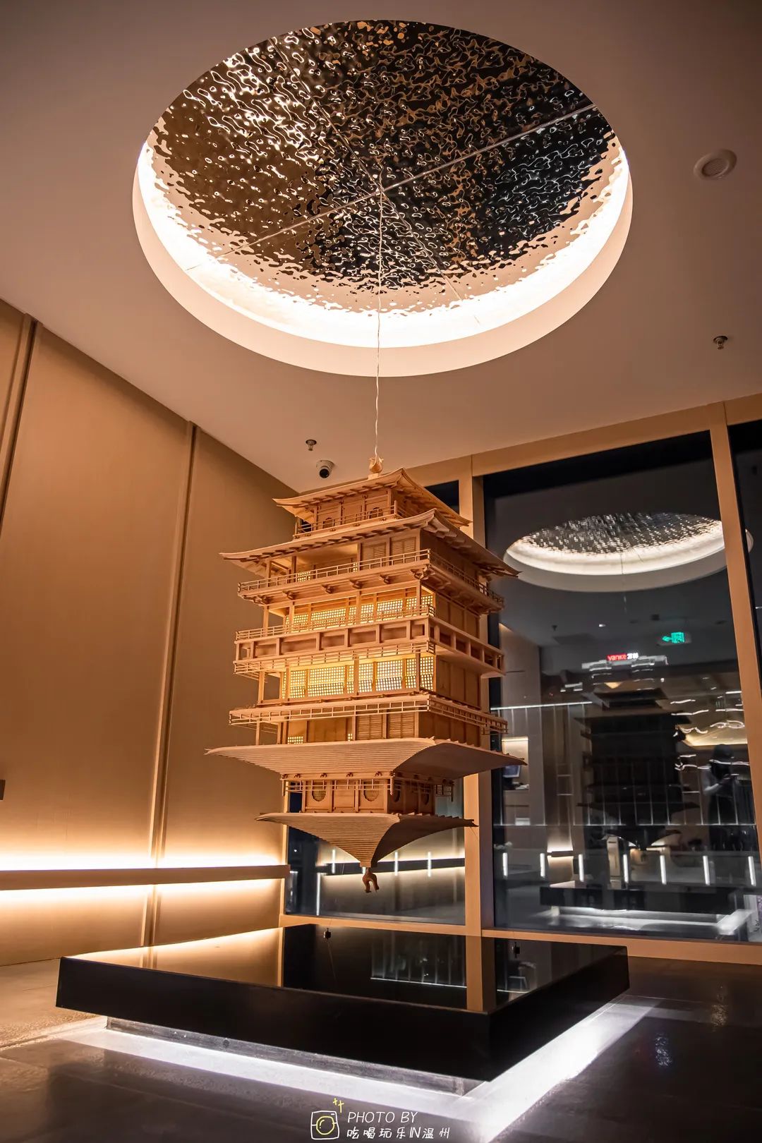 蝉联四年黑珍珠餐厅,连续六年黑珍珠三钻餐厅