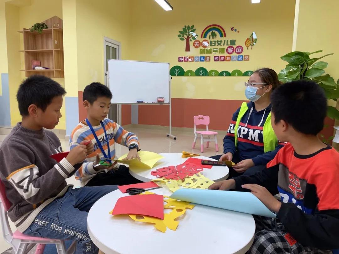 南湖凯旋广场小区上榜四川省“百佳示范小区”