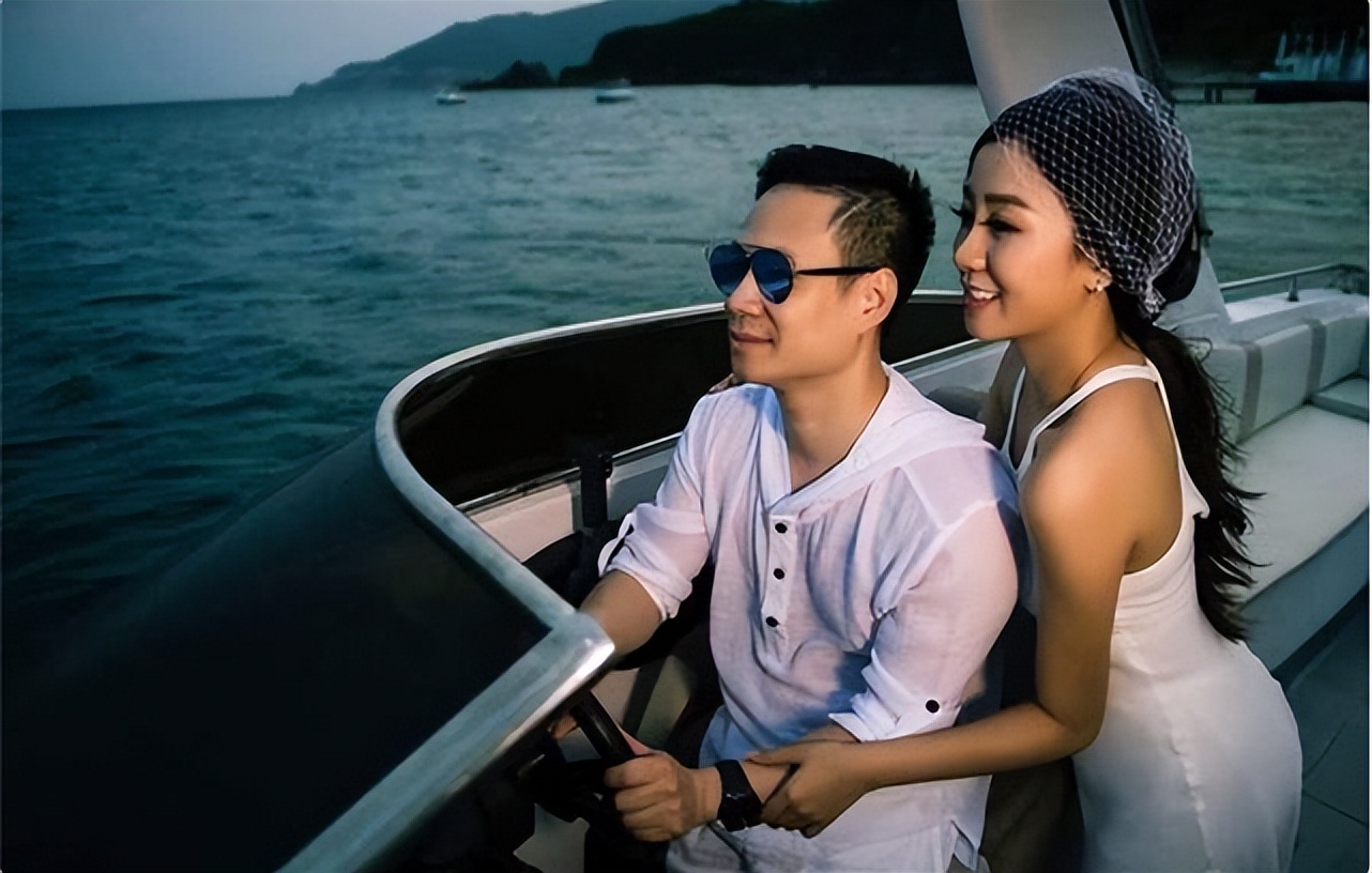 90后越南姑娘嫁给中国人,越南90后单身美女