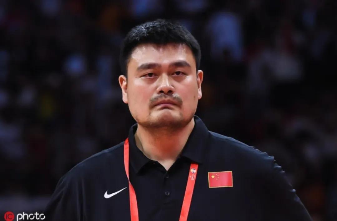 周琦发微博回应胡明轩,周琦回应火箭发文